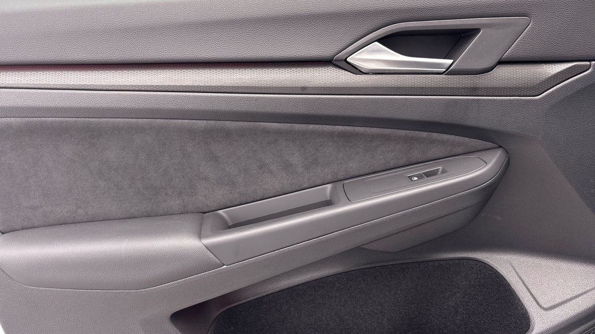 Volkswagen Golf Image 19