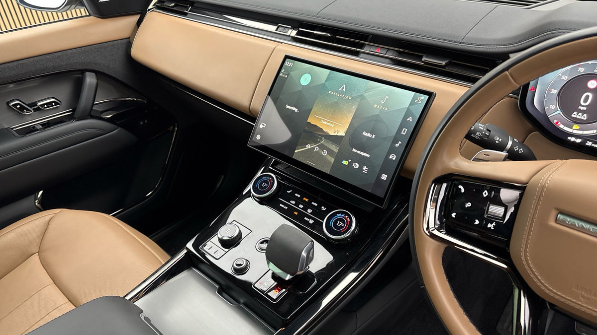 Land Rover Range Rover Sport Image 18