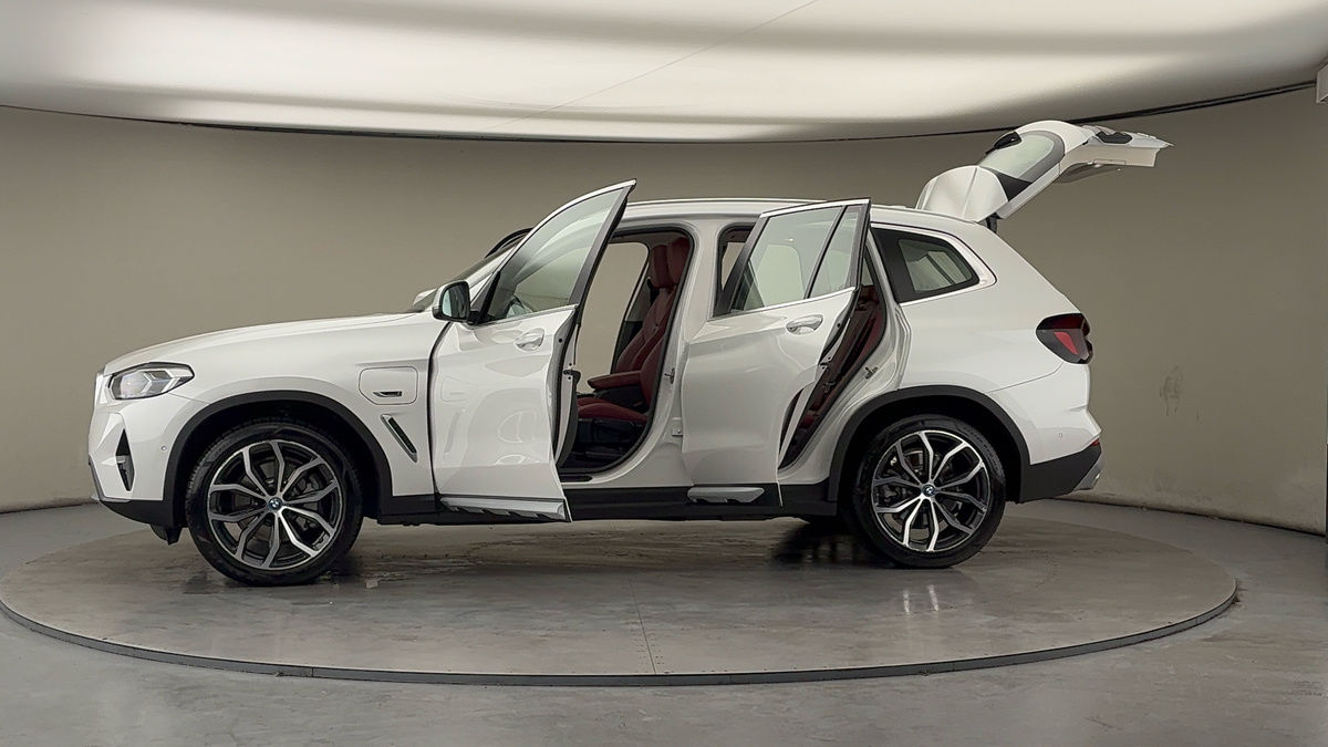 More views of BMW X3