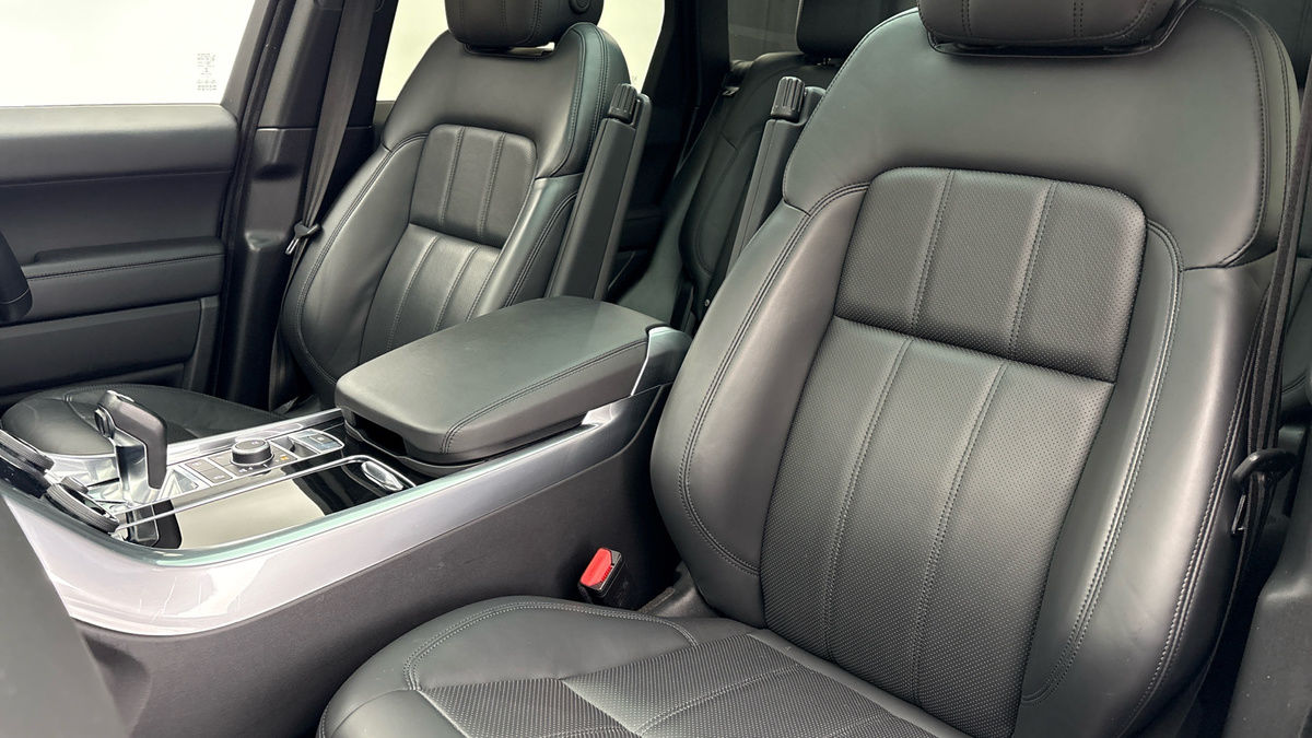 Land Rover Range Rover Sport Image 7