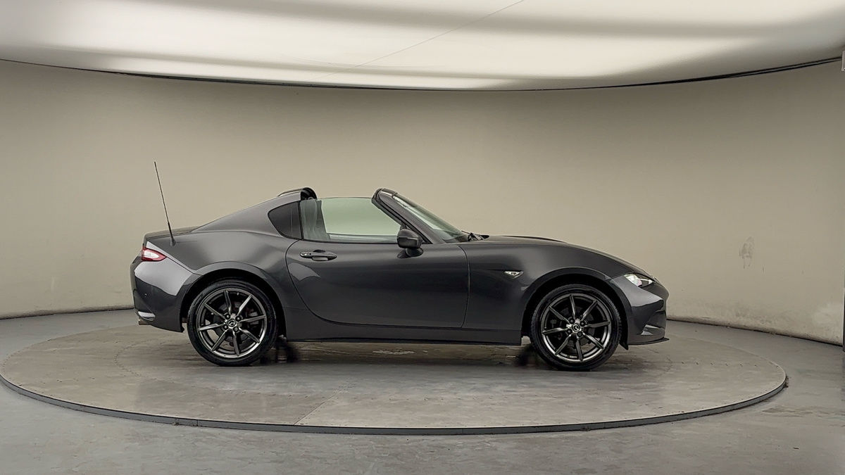 Mazda MX-5 RF Image 16