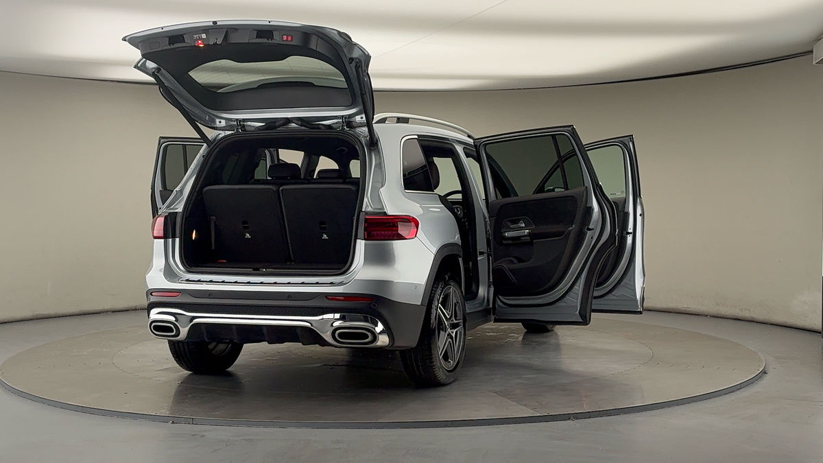 More views of Mercedes-Benz GLB