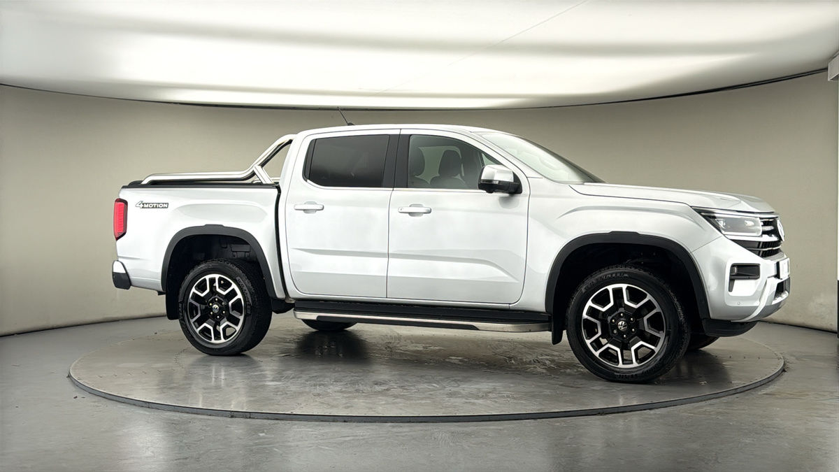 More views of Volkswagen Amarok