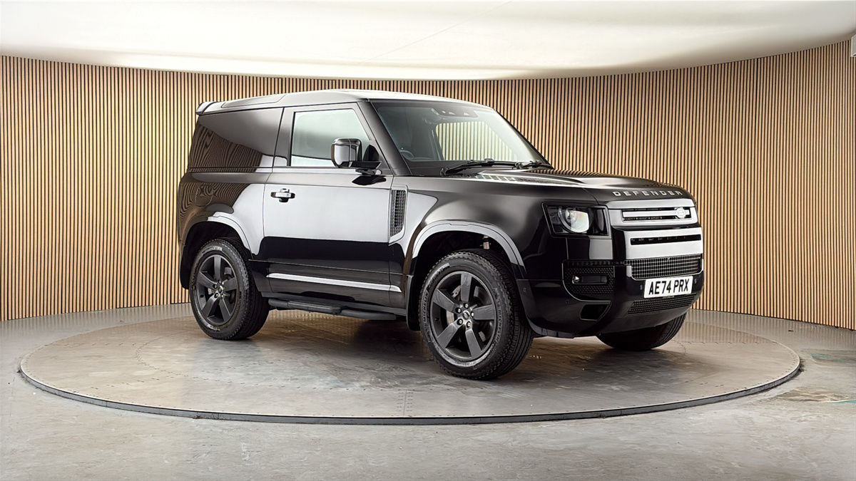 More views of Land Rover Defender 90