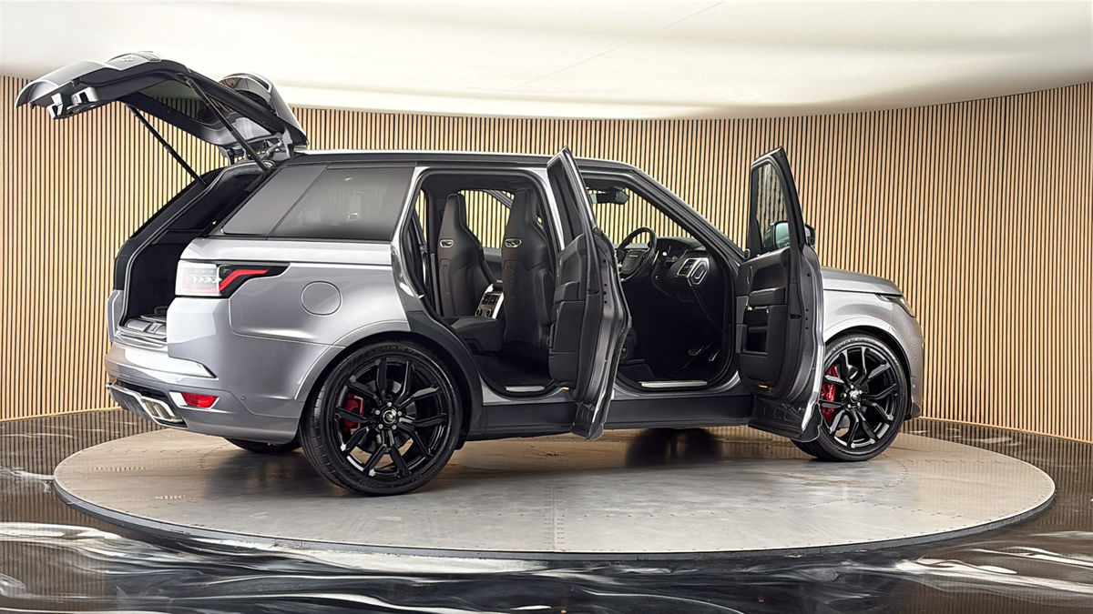 More views of Land Rover Range Rover Sport