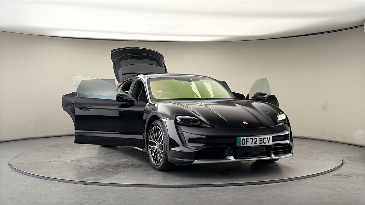 More views of Porsche Taycan