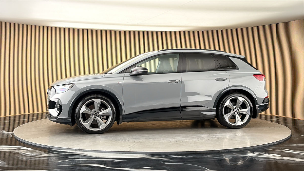 More views of Audi Q4 e-tron