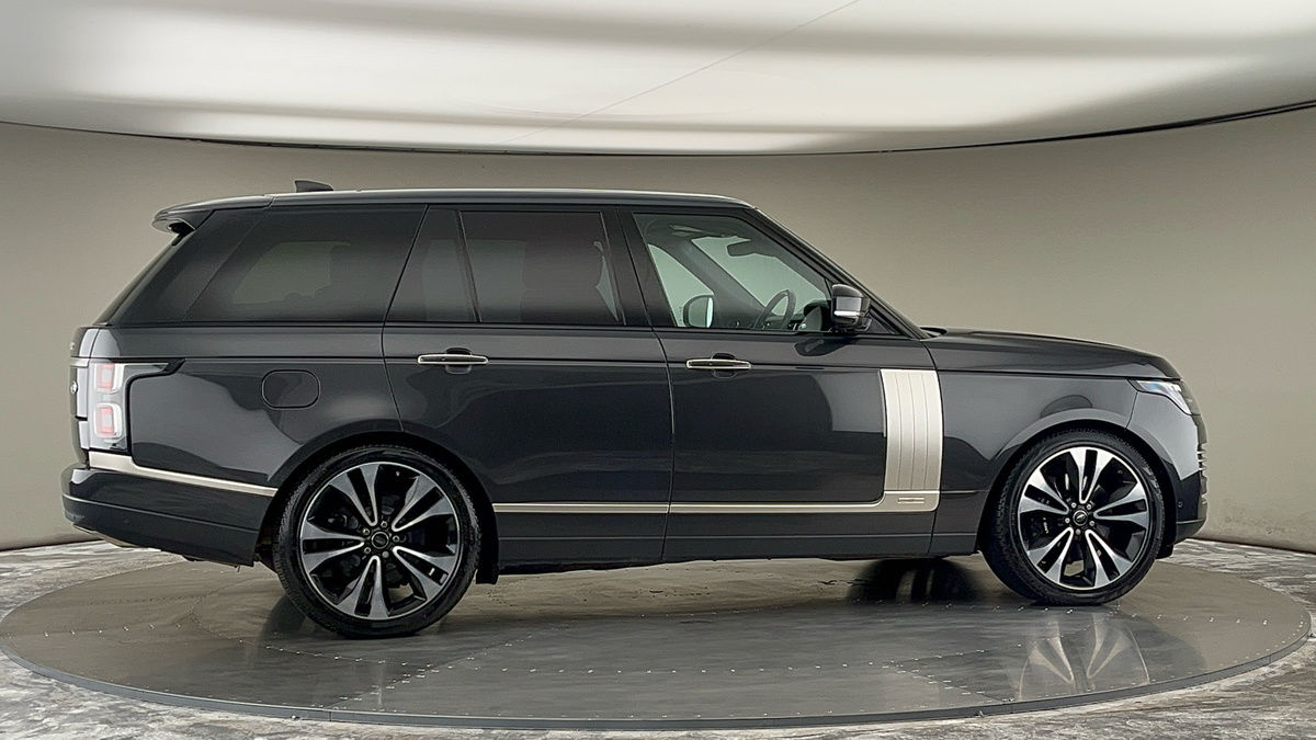 More views of Land Rover Range Rover