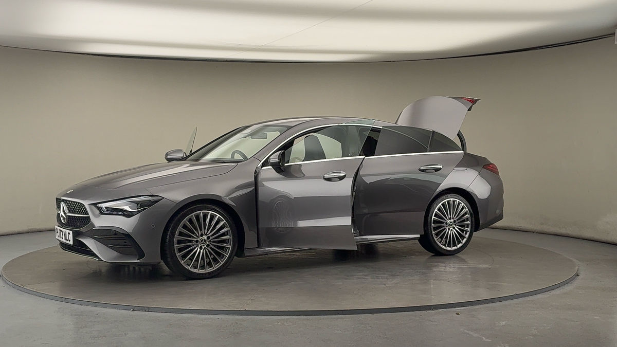 More views of Mercedes-Benz CLA