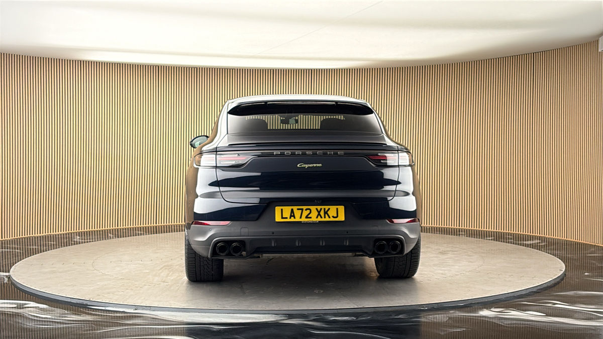 More views of Porsche Cayenne