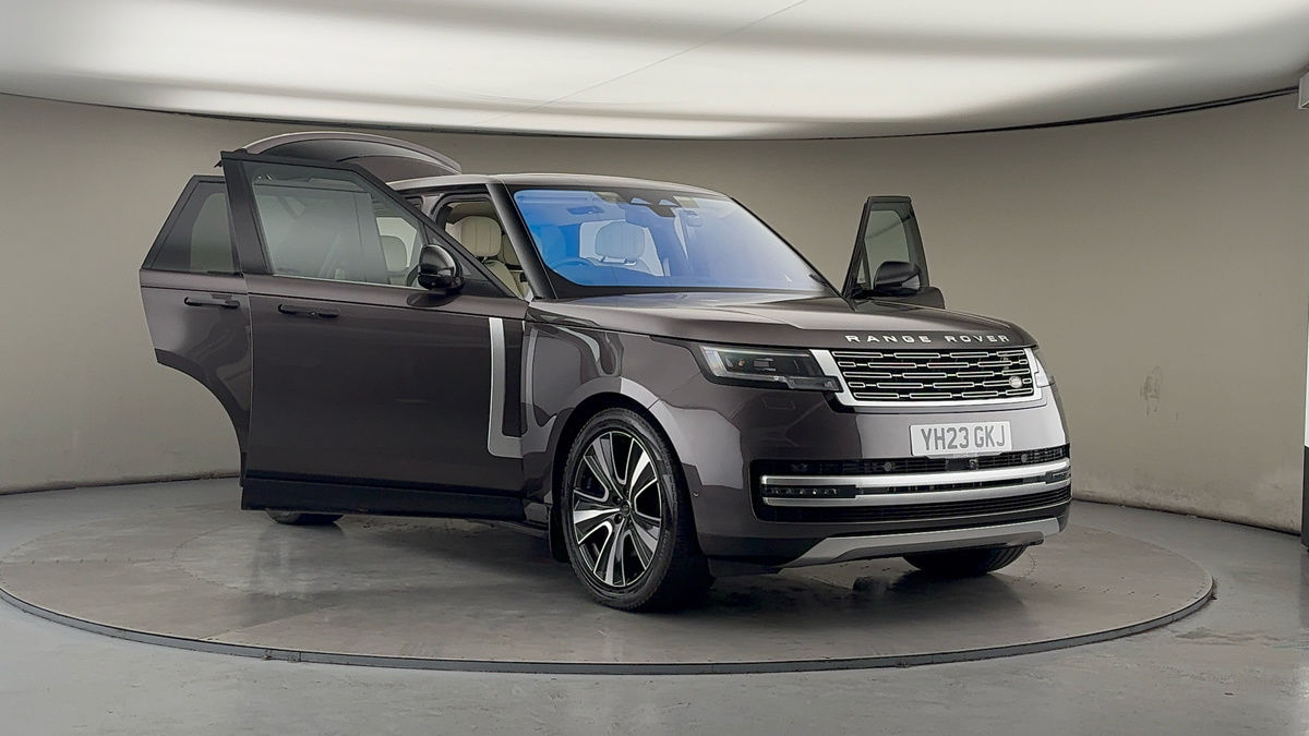 More views of Land Rover Range Rover