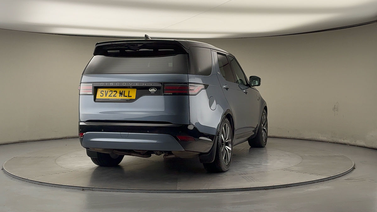 More views of Land Rover Discovery