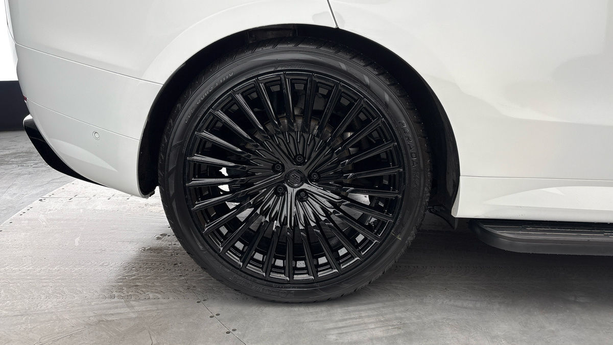 Land Rover Range Rover Sport Urban Image 10