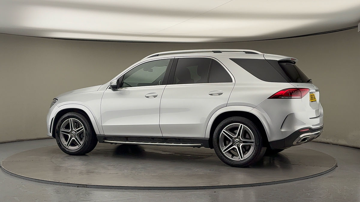More views of Mercedes-Benz GLE