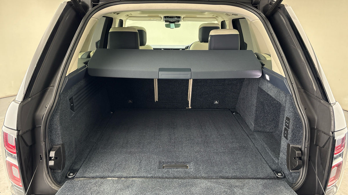 Land Rover Range Rover Image 11