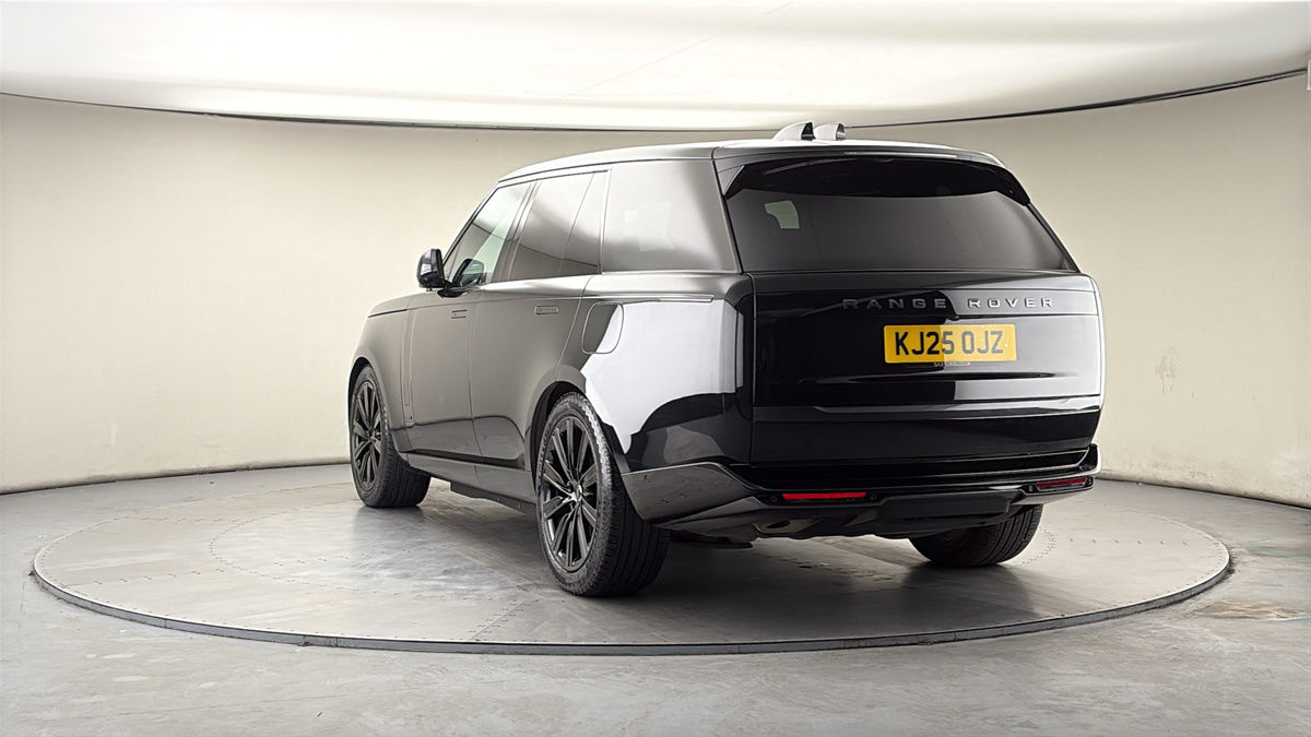 More views of Land Rover Range Rover