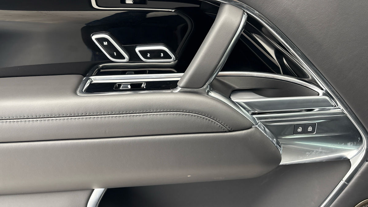 Land Rover Range Rover Image 19