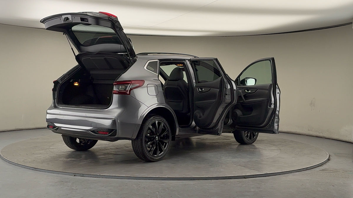 More views of Nissan Qashqai