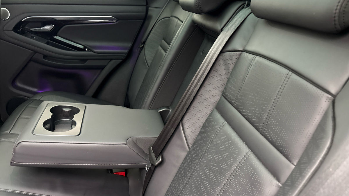 Land Rover Range Rover Evoque Image 9