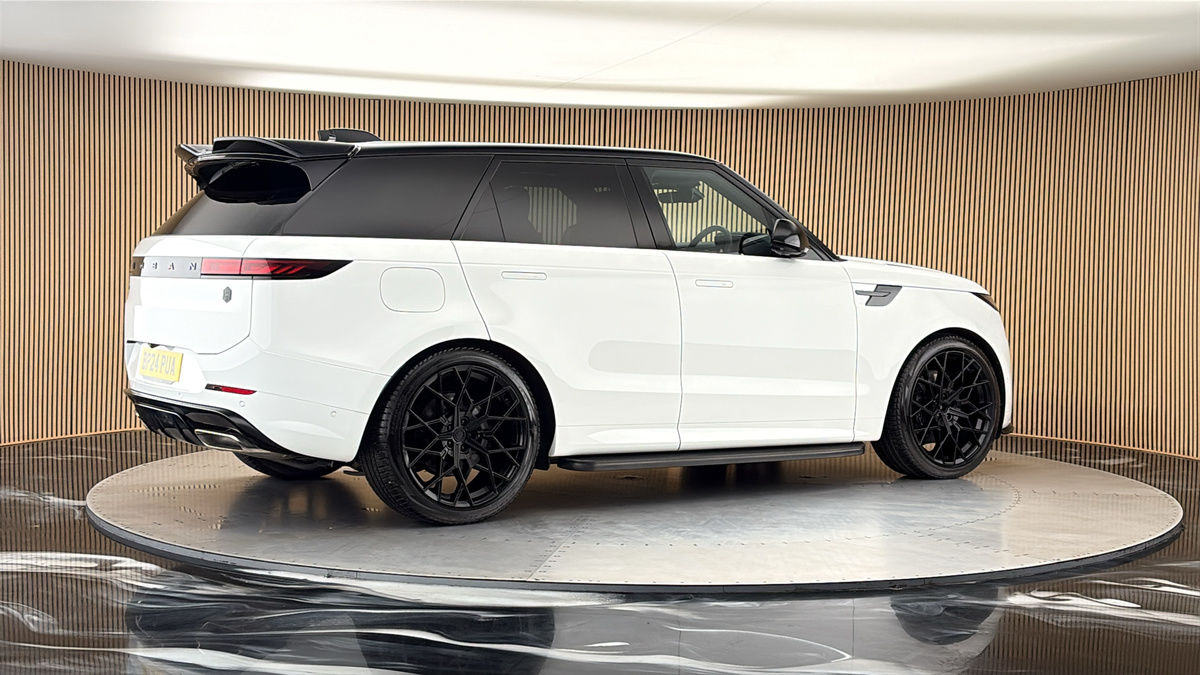 More views of Land Rover Range Rover Sport