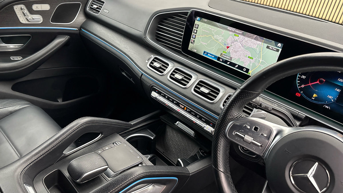 Mercedes-Benz GLE Image 18