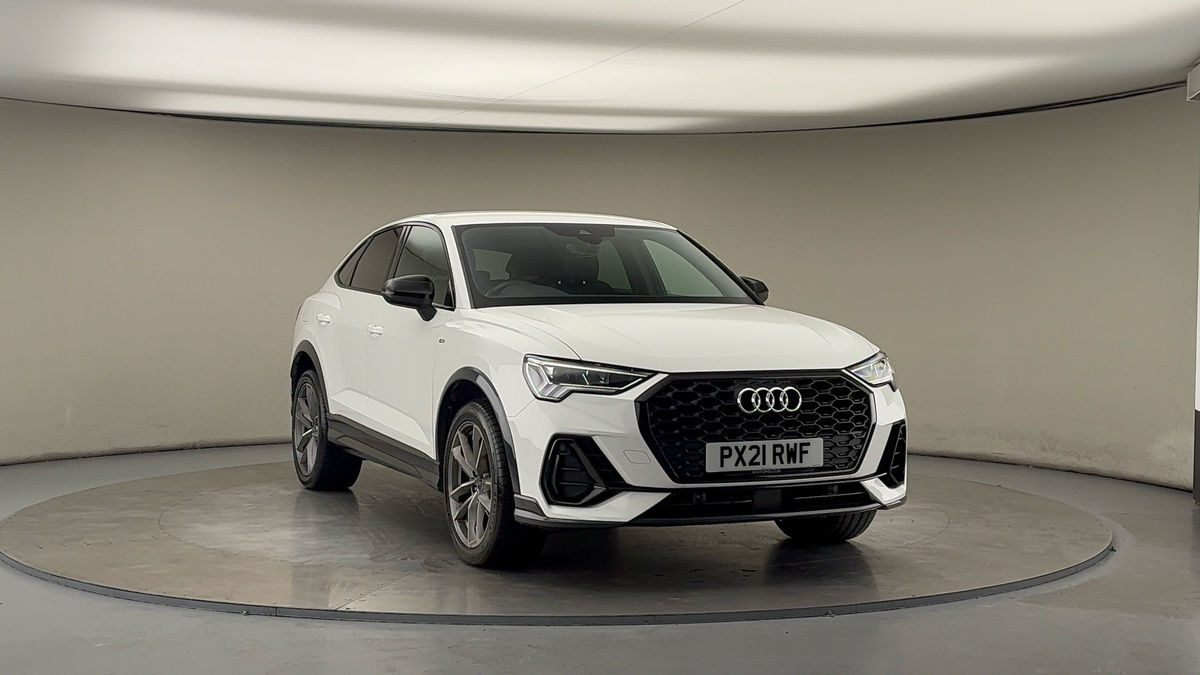 More views of Audi Q3