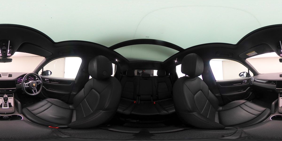 More views of Porsche Cayenne