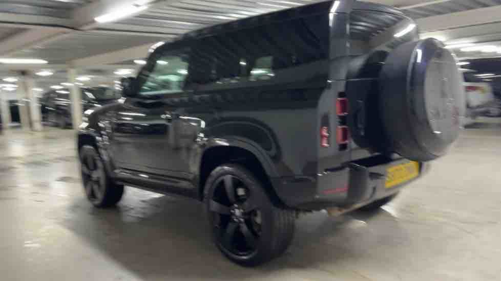 More views of Land Rover Defender 90