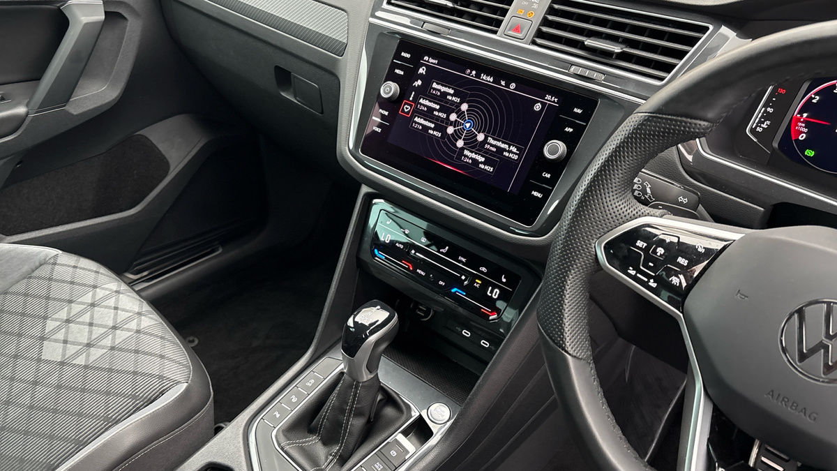 Volkswagen Tiguan Image 18