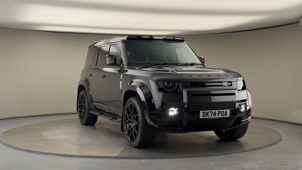 More views of Land Rover Defender 110