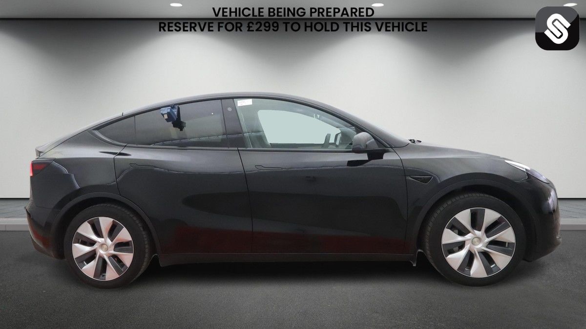 Tesla Model Y Image 5