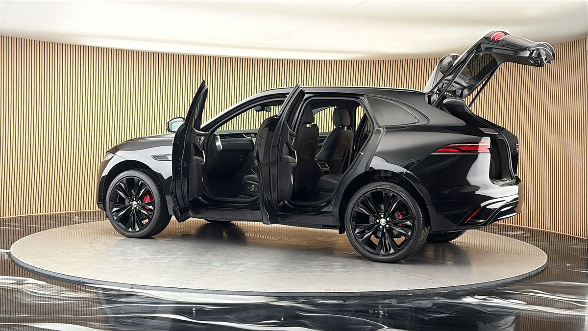 More views of Jaguar F-PACE