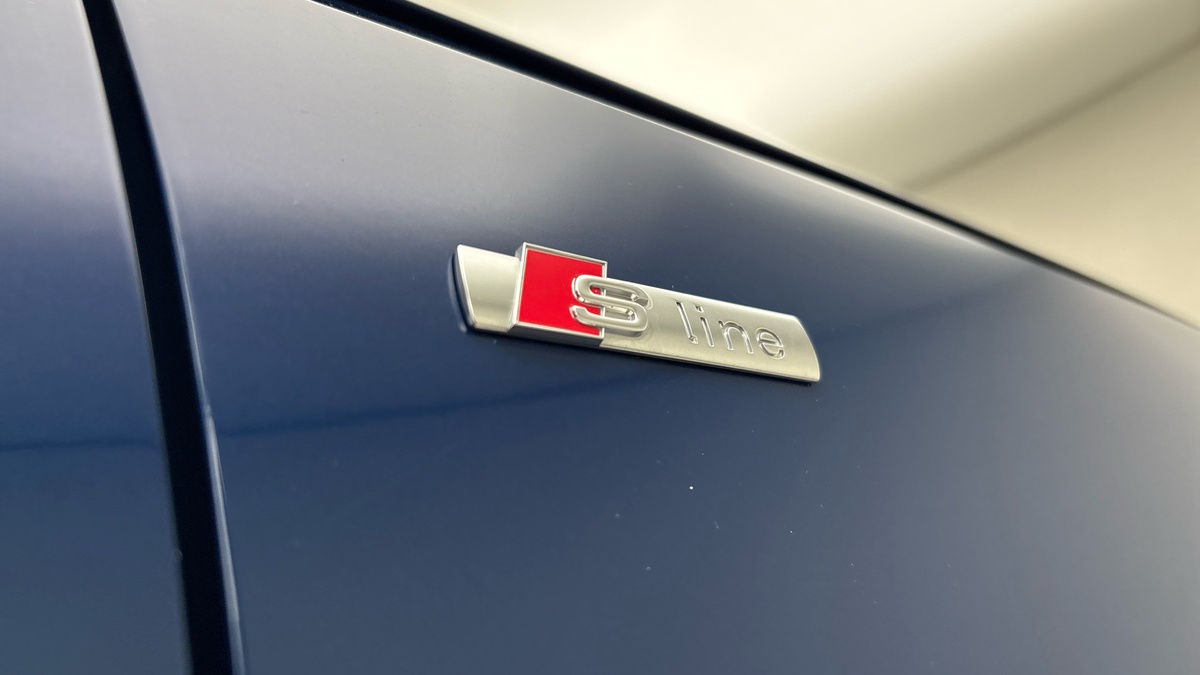 Audi A4 Avant Image 25