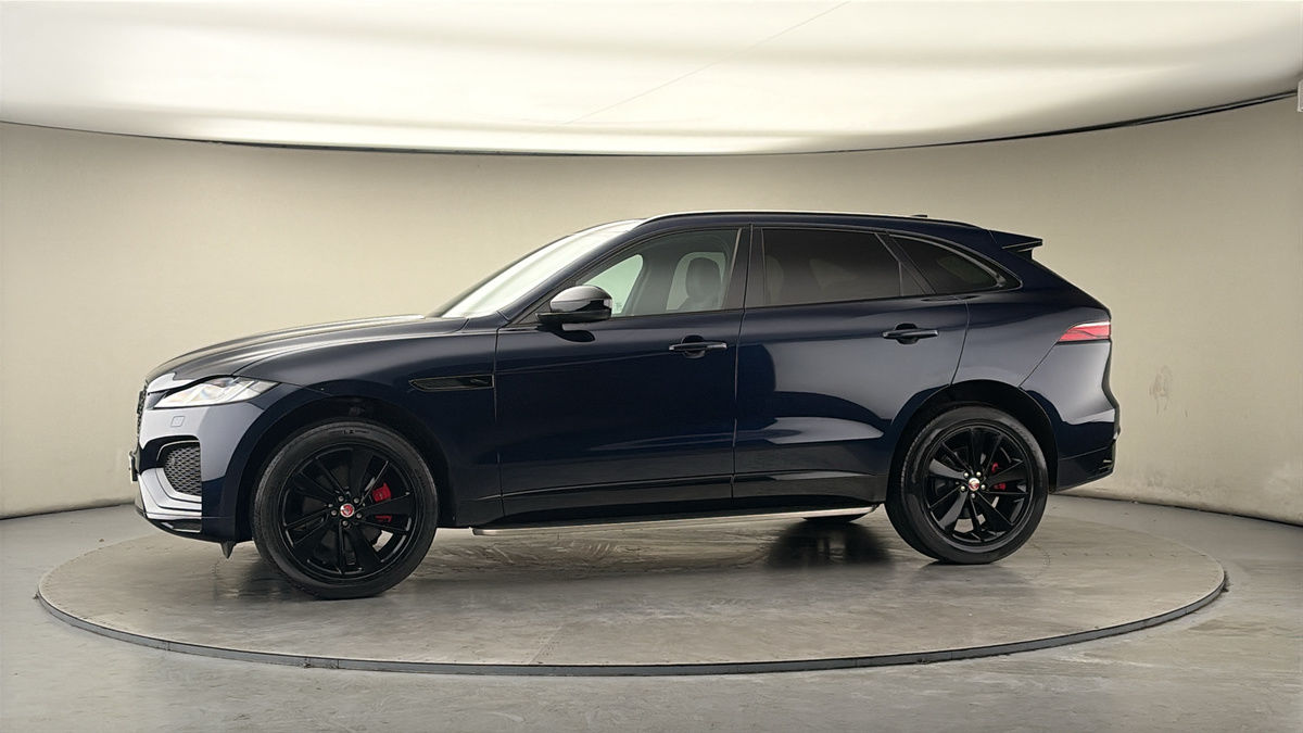 More views of Jaguar F-PACE