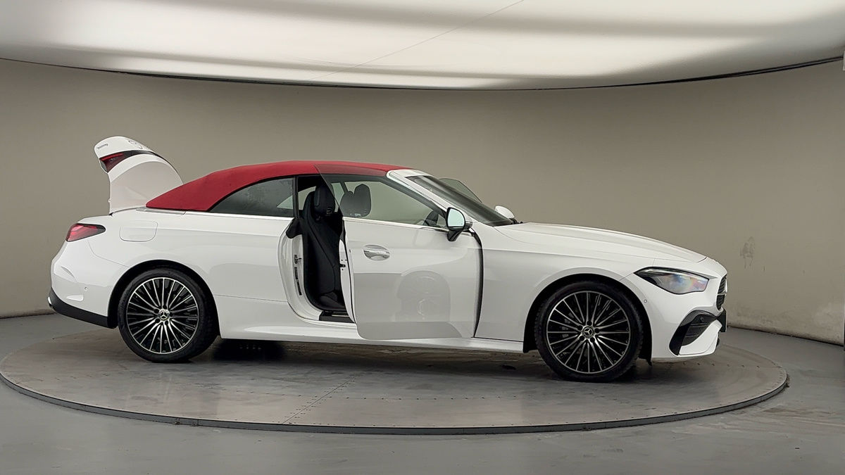 More views of Mercedes-Benz CLE