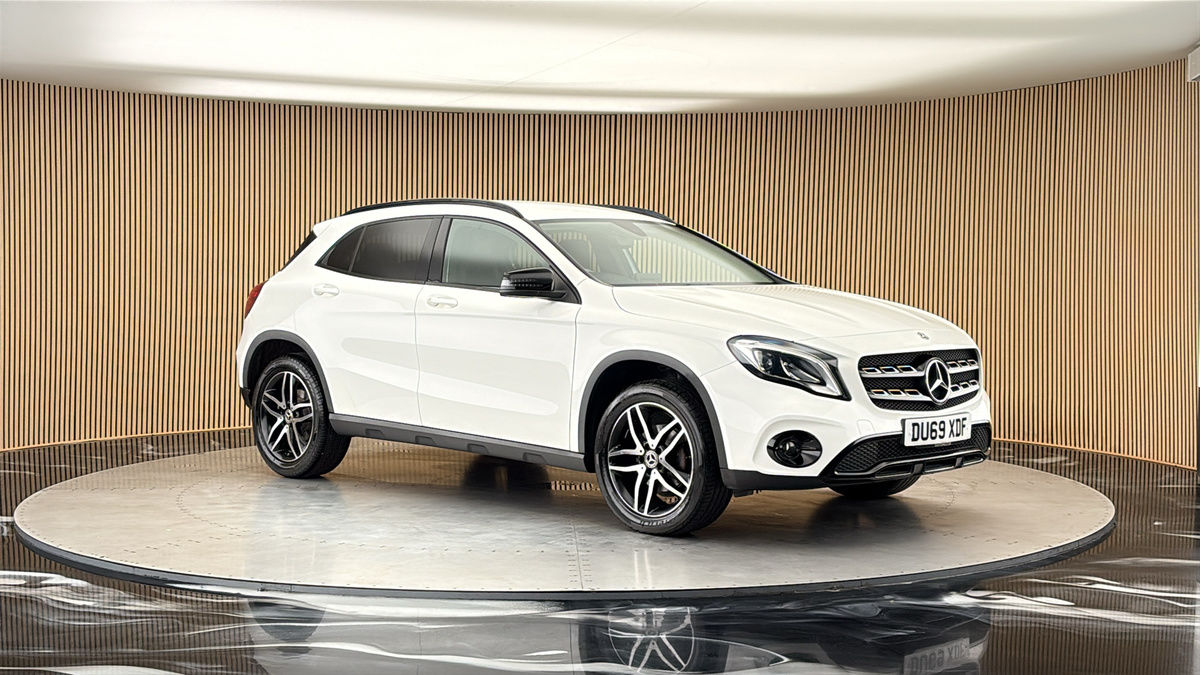 More views of Mercedes-Benz GLA