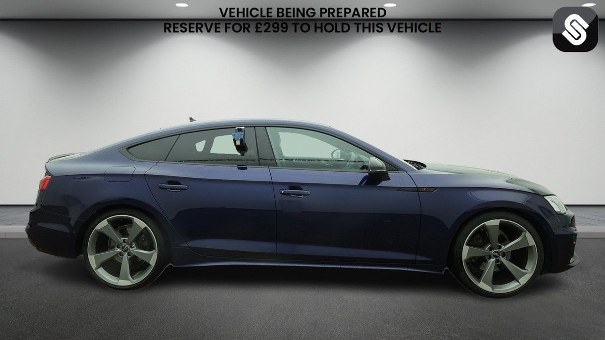 Audi A5 Image 5