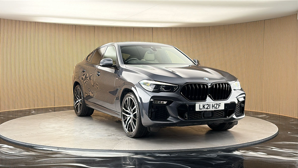 More views of BMW X6