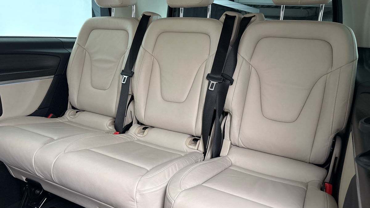 Mercedes-Benz V Class Image 8