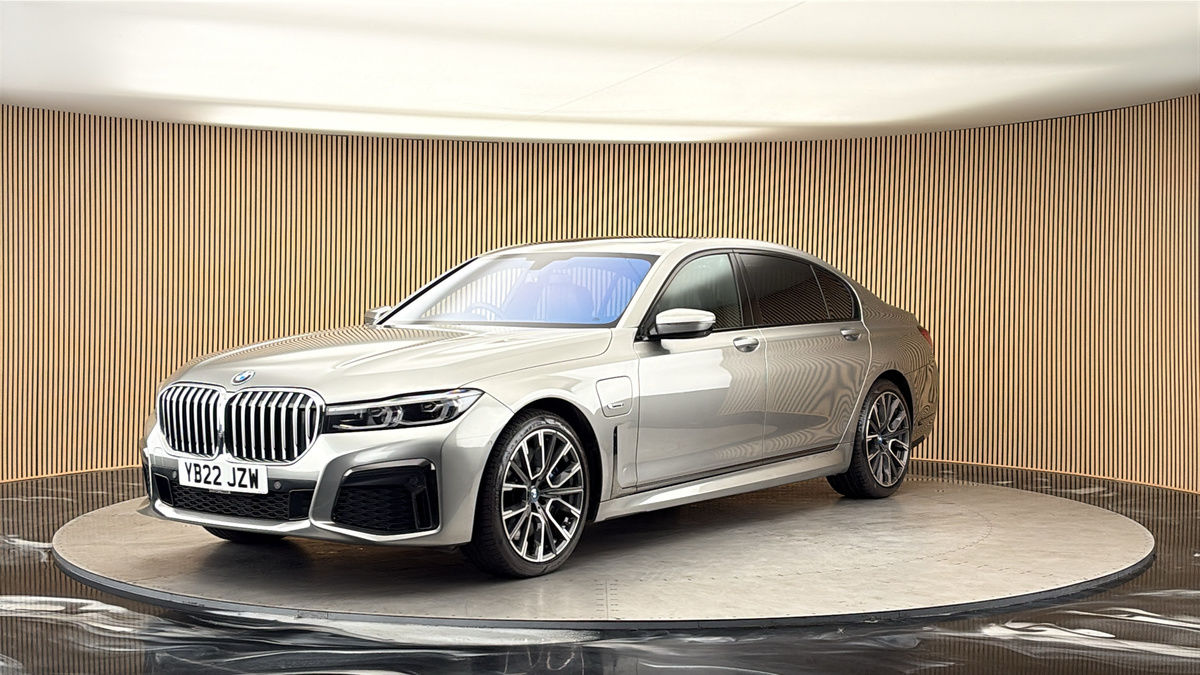 More views of BMW 7 Series