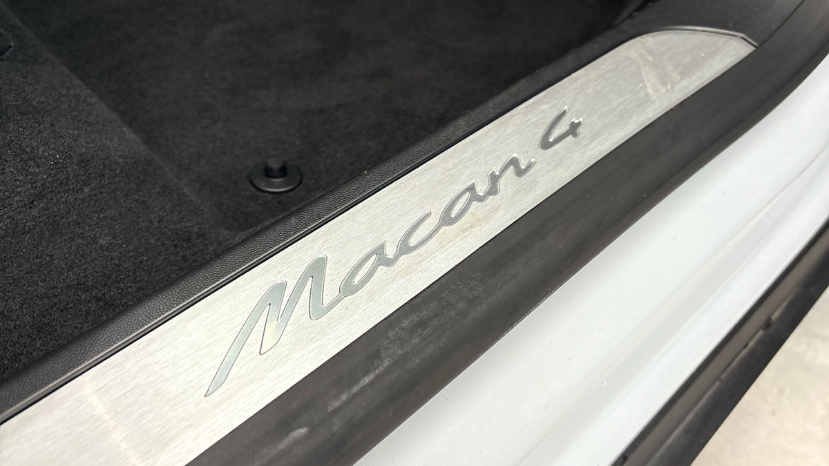 Porsche Macan Image 7