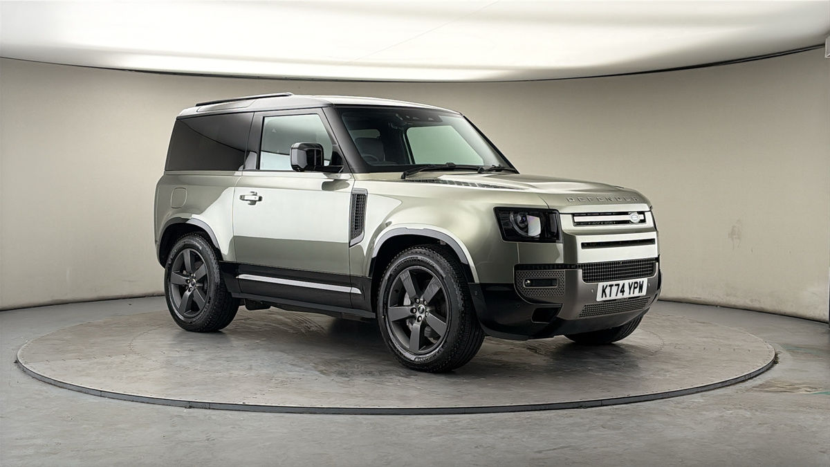 More views of Land Rover Defender 90