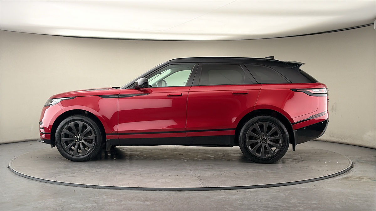 More views of Land Rover Range Rover Velar