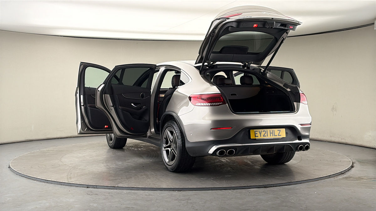 More views of Mercedes-Benz GLC