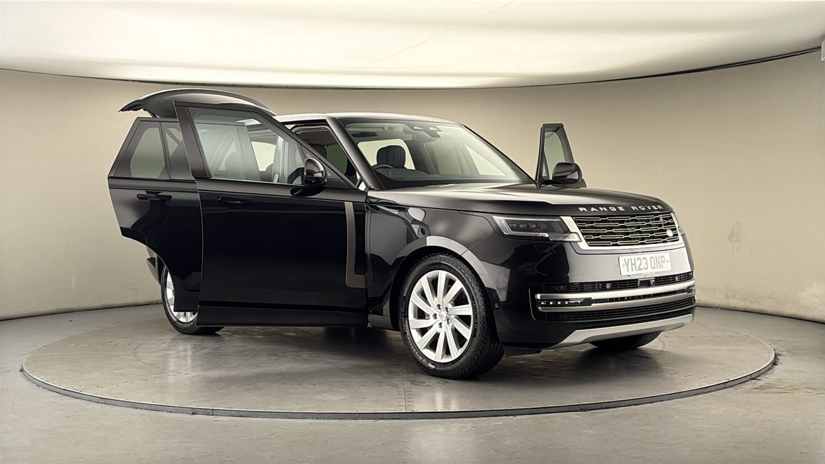 More views of Land Rover Range Rover