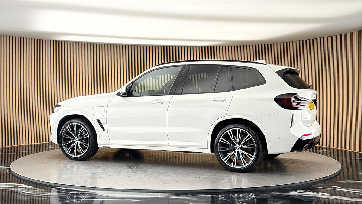 More views of BMW X3