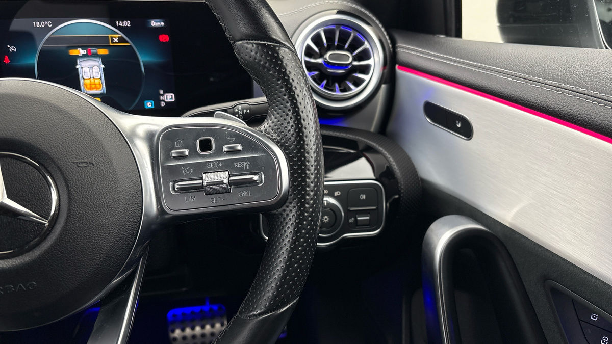 Mercedes-Benz A Class Image 14