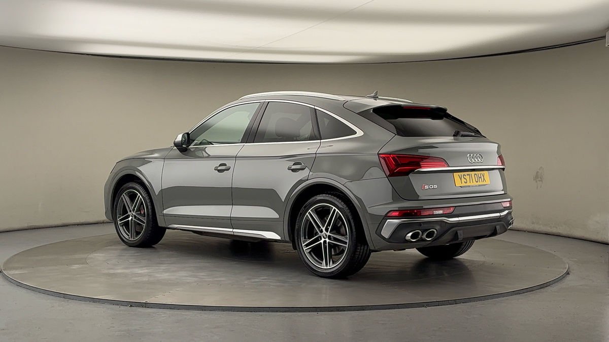 More views of Audi SQ5