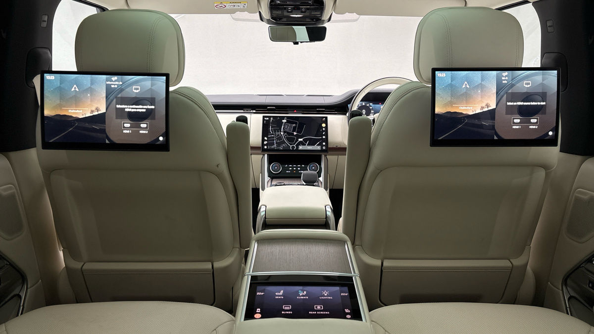 Land Rover Range Rover Image 32