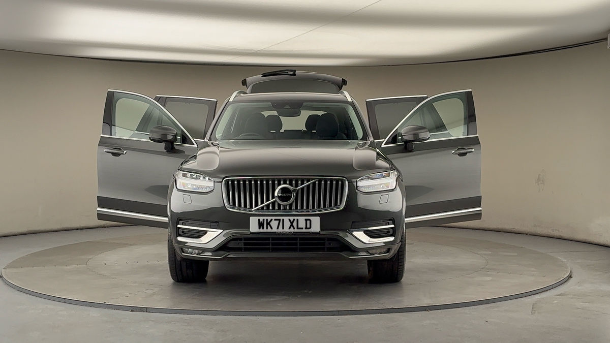 More views of Volvo XC90